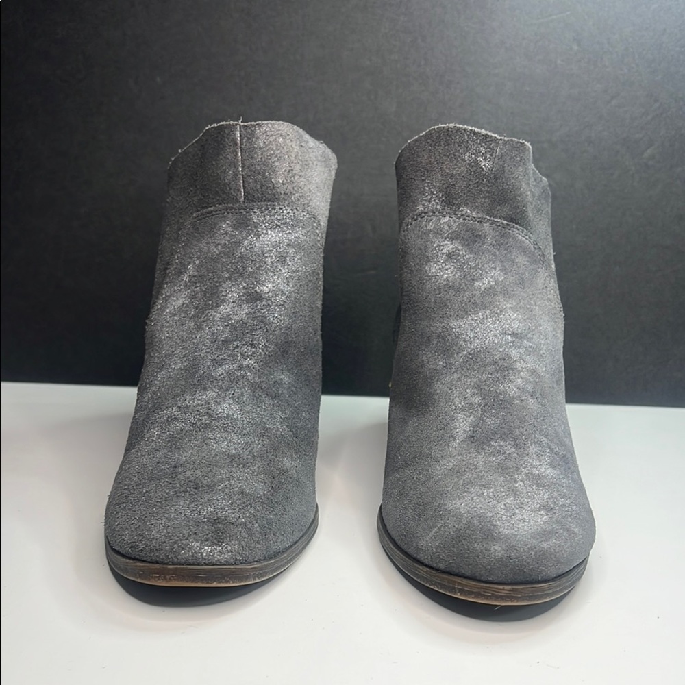 Lucky Brand - Grey Metallic Lahela Suede Booties Women's Size 7.5M - Picture 3 of 8